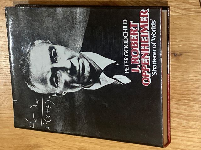 J. Robert Oppenheimer: Shatterer of worlds