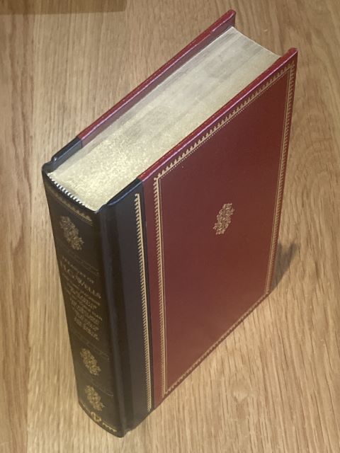 The Treasury of H G Wells - Selected Works: The Time Machine + The Island of Dr Moreau + The Invisible Man + The First Men in the Moon + The Food of the Gods + The War of the Worlds