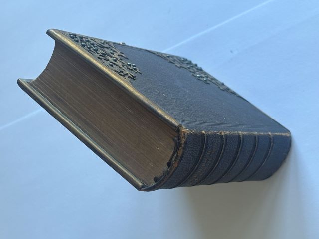 The Book of Common Prayer, and Administration of the Sacraments, and other Rites and Ceremonies of the Church, According to the Use of the United Church of England and Ireland: Together with the Proper Lessons for Sundays and Other Holy-Days and A New Version of The Psalms of David.