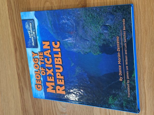 Image for Geology of the Mexican Republic (AAPG Studies in Geology 39) Geology of the Mexican Republic (AAPG Studies in Geology 39)